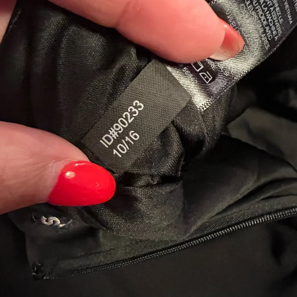 Mini skirt, Express - Picture 6 of 9